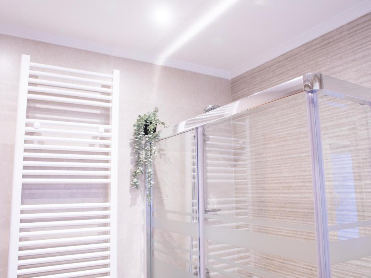 Precioso Apartamento En El Centro De Aviles Ngoại thất bức ảnh